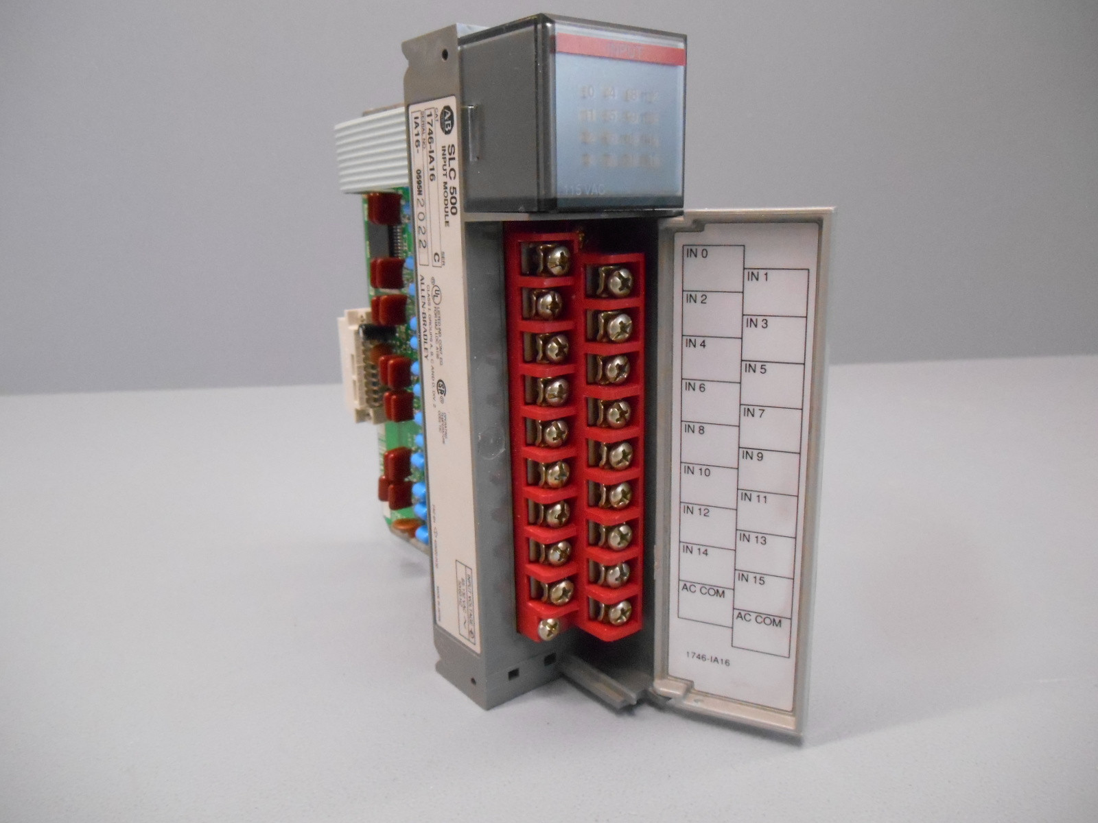 ALLEN-BRADLEY 1746-IA16