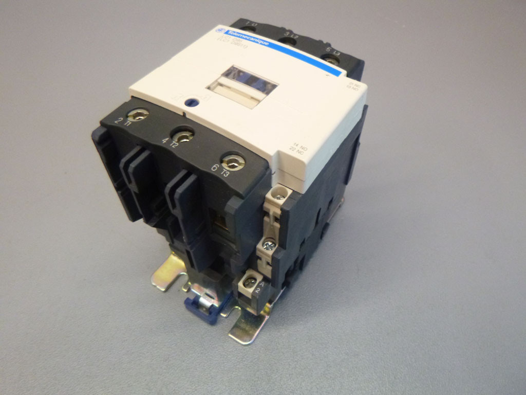 TÉLÉMÉCANIQUE  LC1D9511