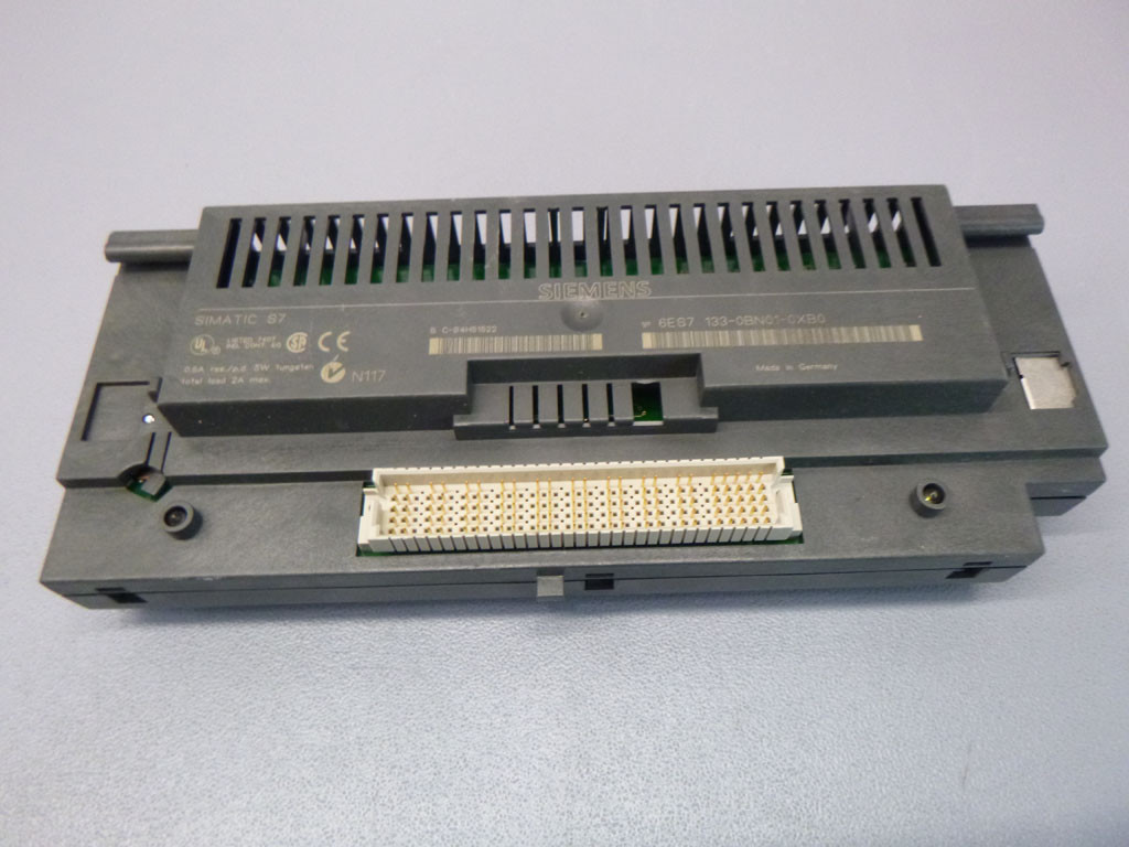 SIEMENS  6ES7133-0BN01-0XB0
