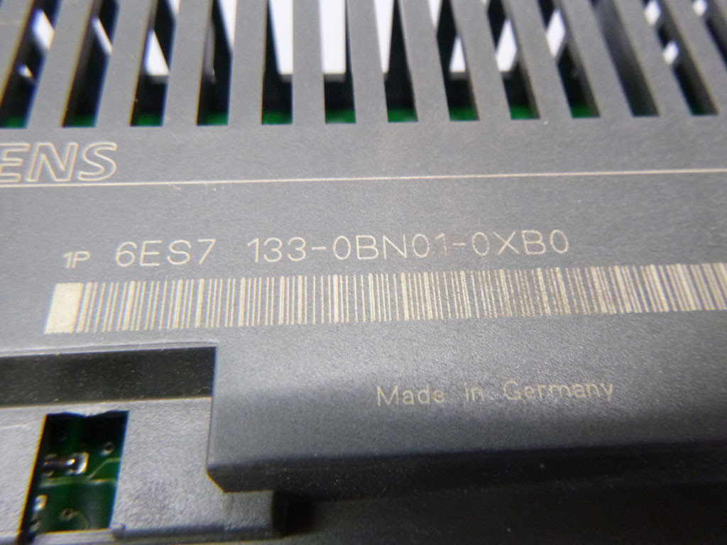 SIEMENS  6ES7133-0BN01-0XB0