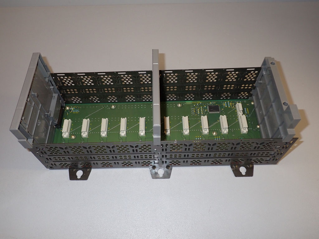 ALLEN-BRADLEY 1746-A10