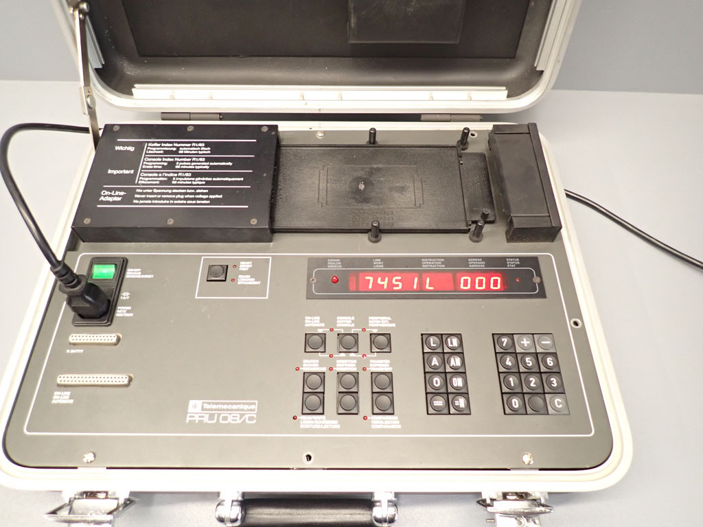 TÉLÉMÉCANIQUE  PRU08/C