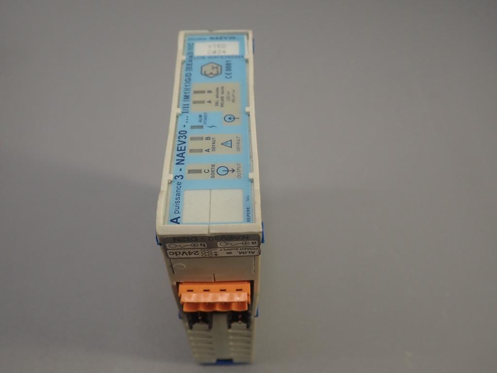 A PUISSANCE 3 NAEV30-YTED-C024-0