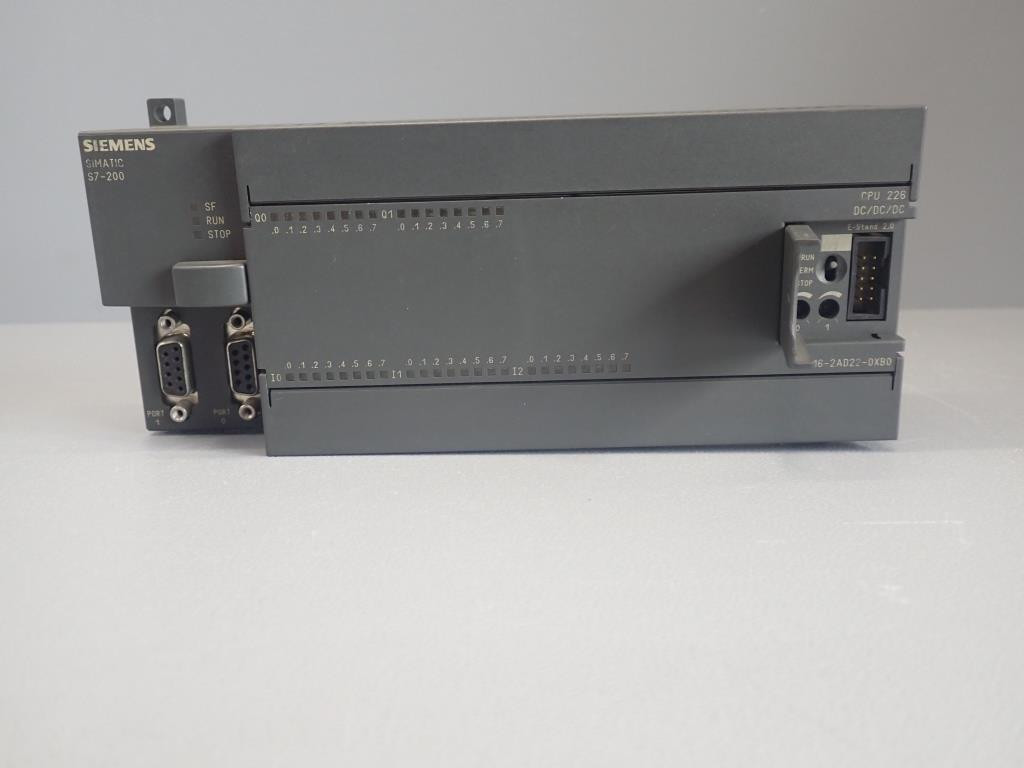 SIEMENS 6ES7216-2AD22-0XB0