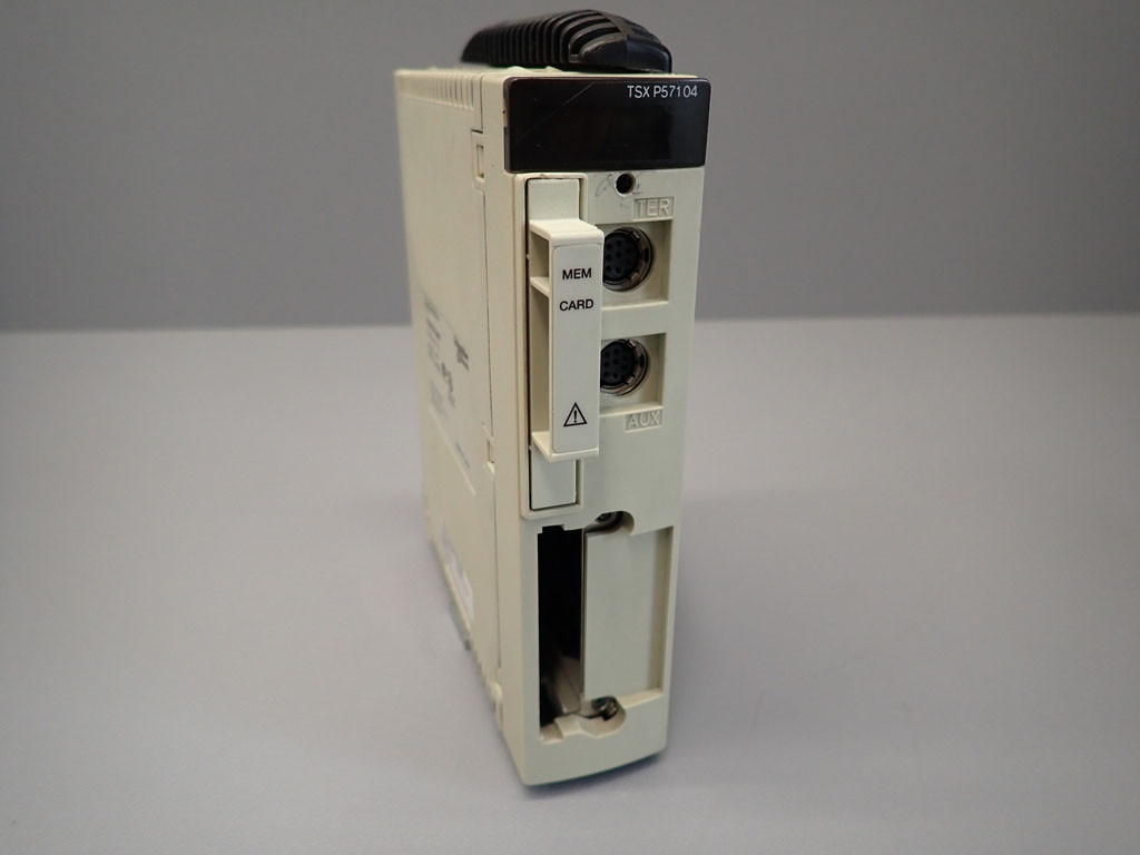 SCHNEIDER  TSXP57104M