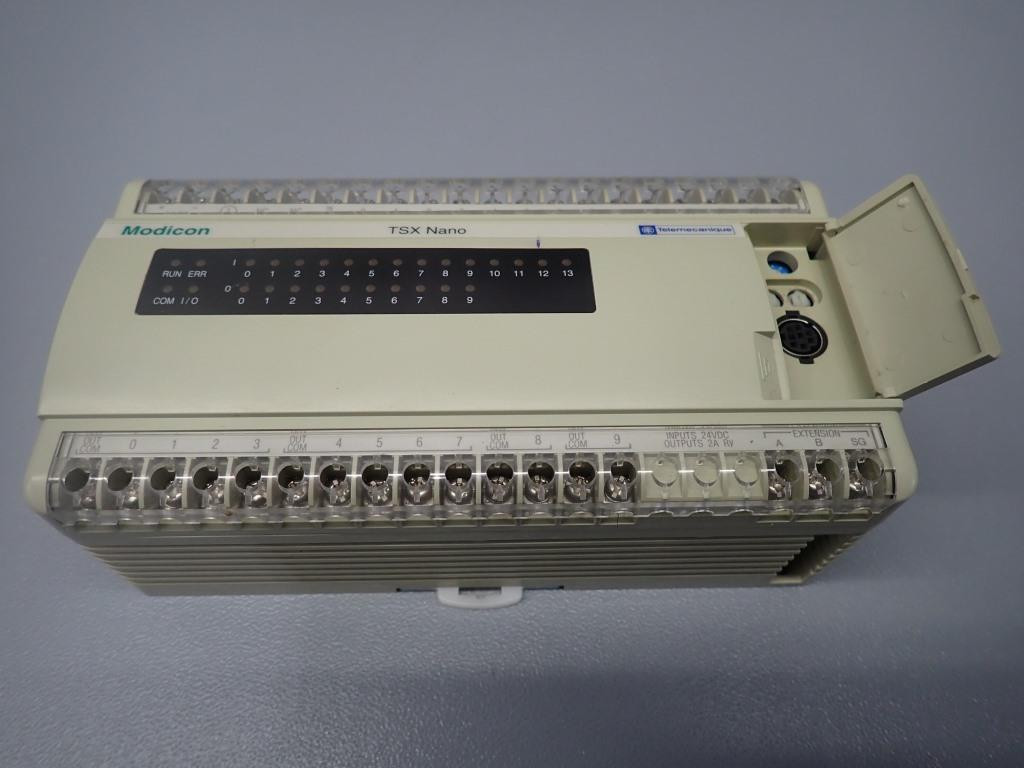 SCHNEIDER  TSX07312422