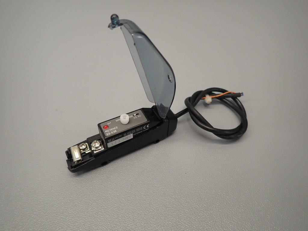 KEYENCE ES-X38