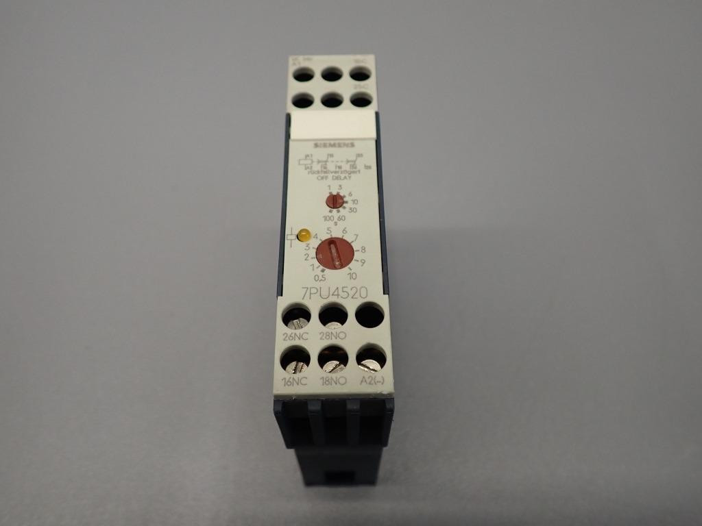SIEMENS 7PU4520-2BB30