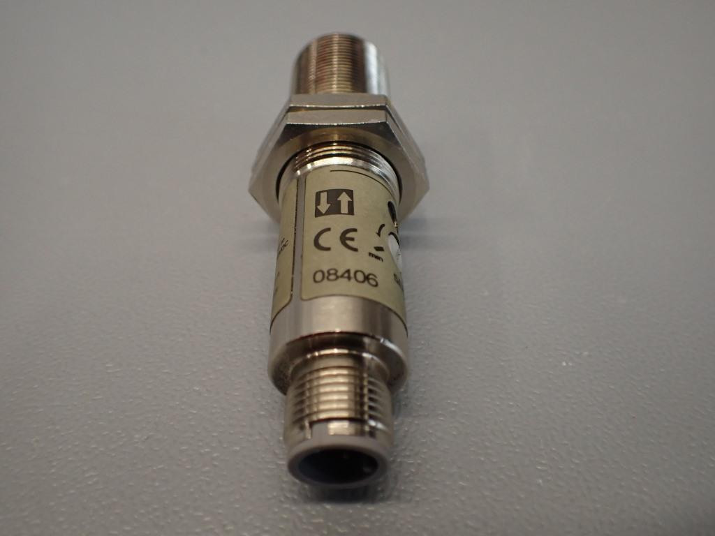 OMRON E3F2-DS30B4-M1-M