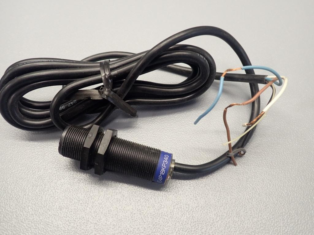 TÉLÉMÉCANIQUE  XS4P18KP340