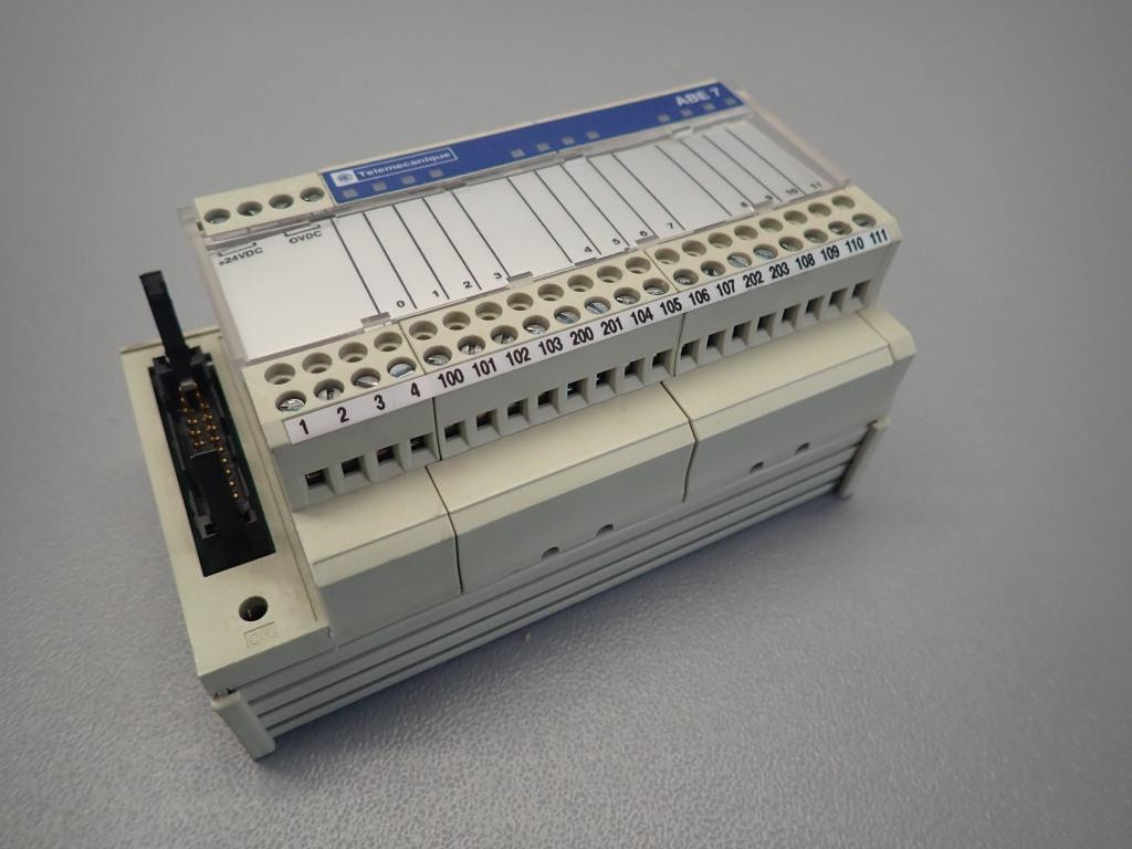 TÉLÉMÉCANIQUE  ABE7-H12R11