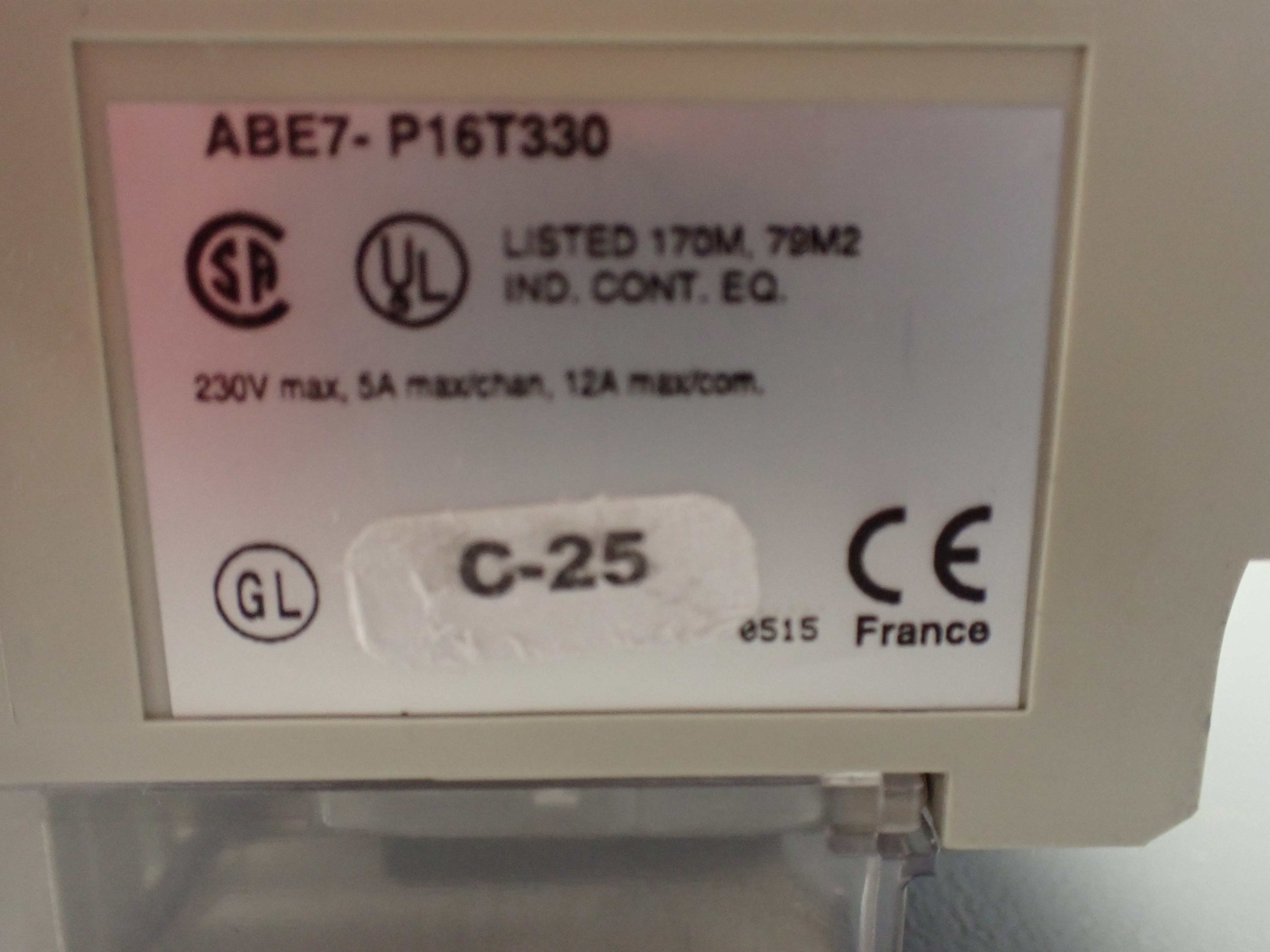 TÉLÉMÉCANIQUE  ABE7-P16T330