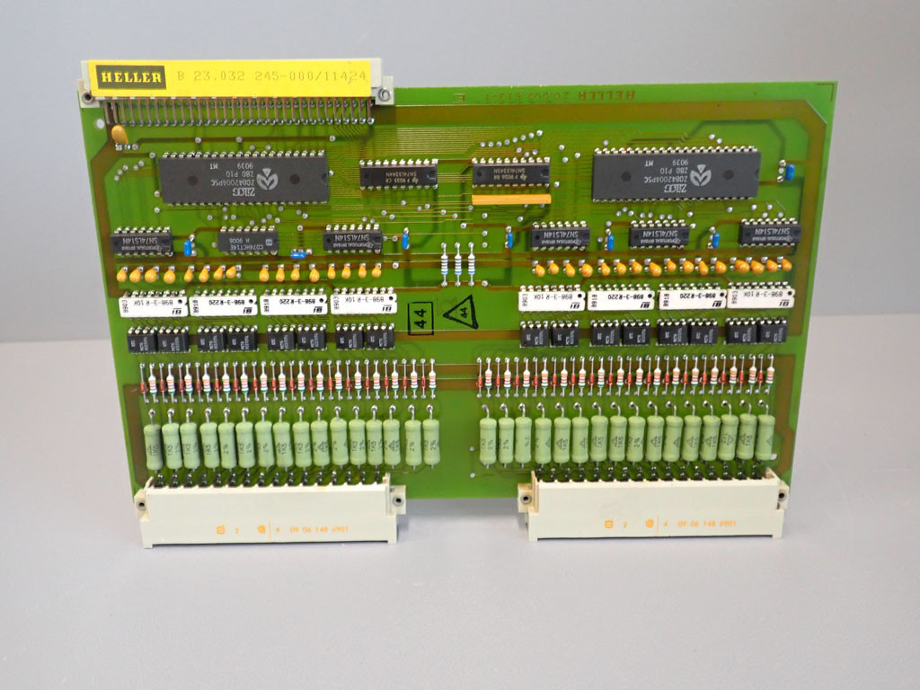 HELLER B23.032245-000