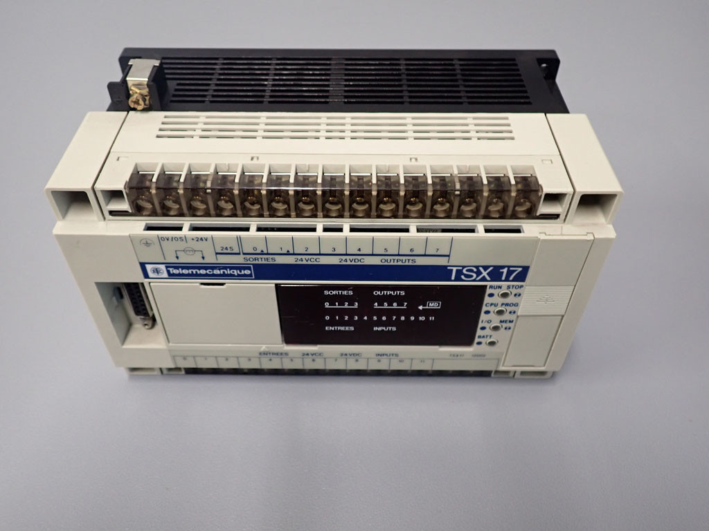 TÉLÉMÉCANIQUE  TSX1712002