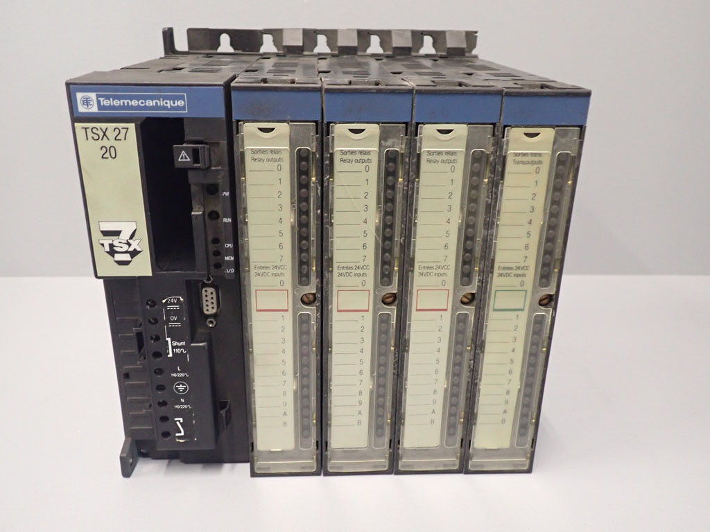 TÉLÉMÉCANIQUE  TSX272840