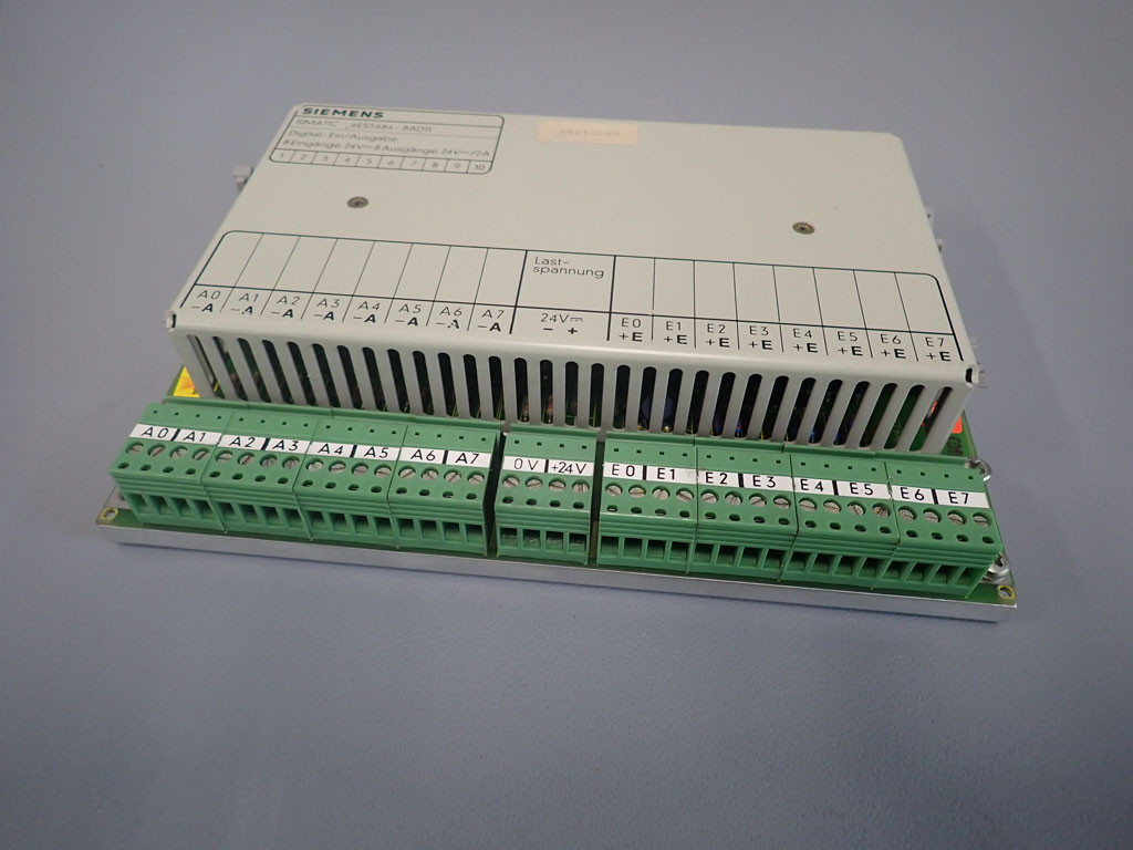 SIEMENS  6ES54848AD11