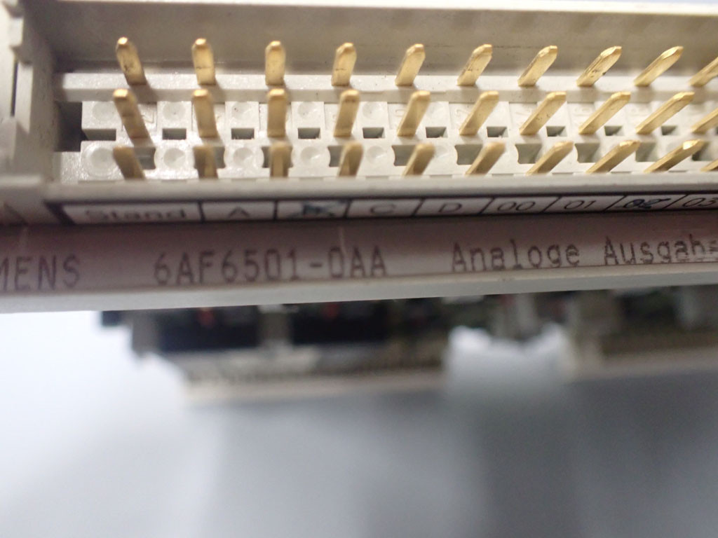 SIEMENS 6AF6501-0AA