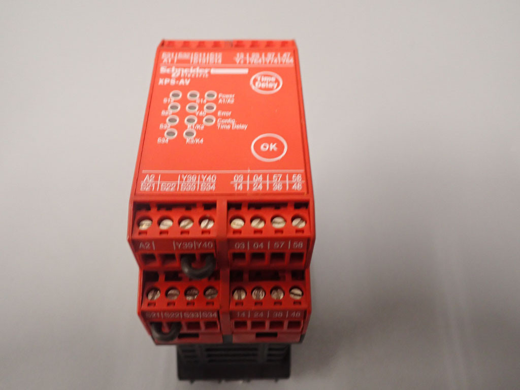 SCHNEIDER  XPS-AV11113P