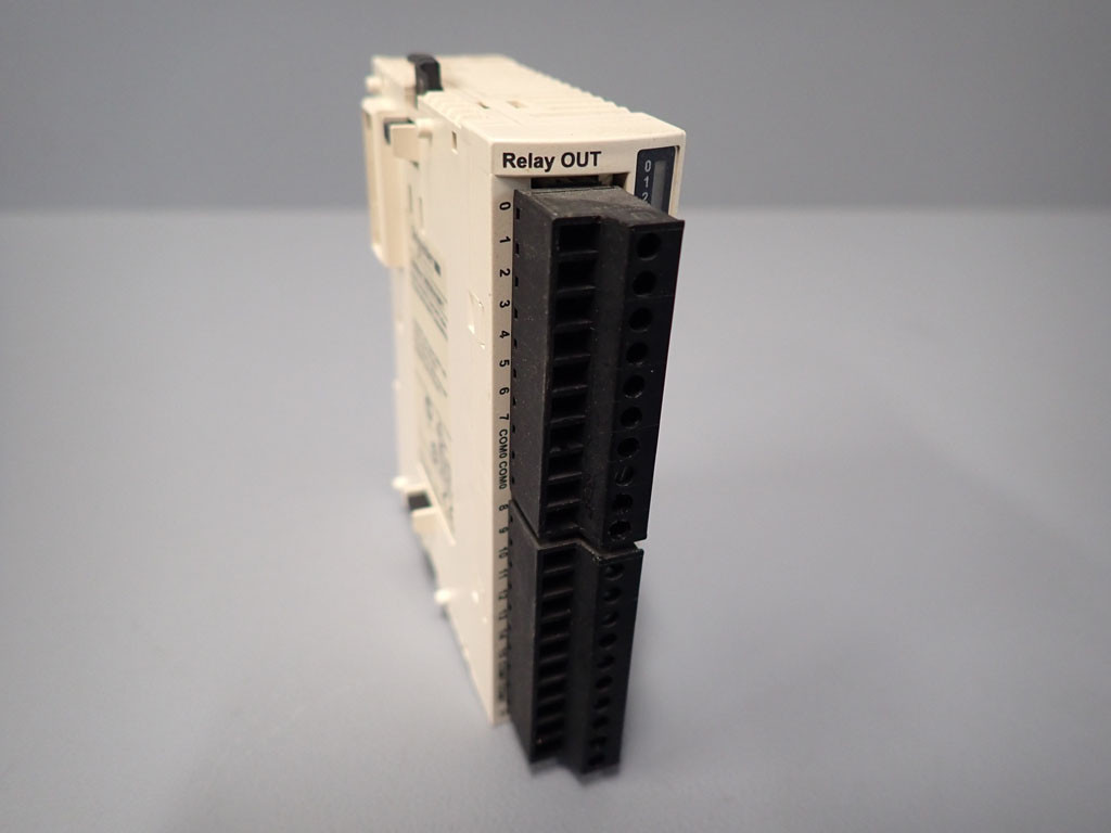 SCHNEIDER  TM2DRA16RT