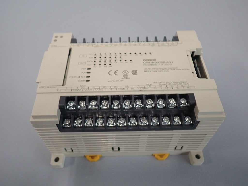 OMRON CPM1A-30CDR-A-V1