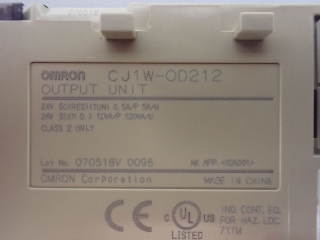 OMRON CJ1W-OD212