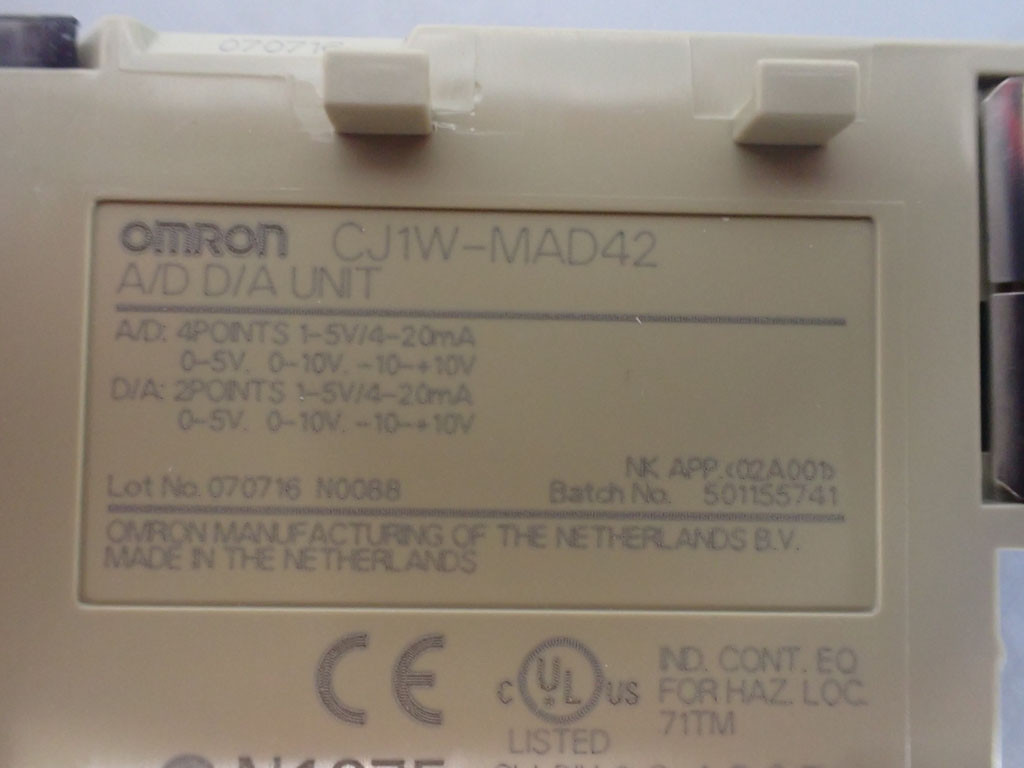 OMRON CJ1W-MAD42