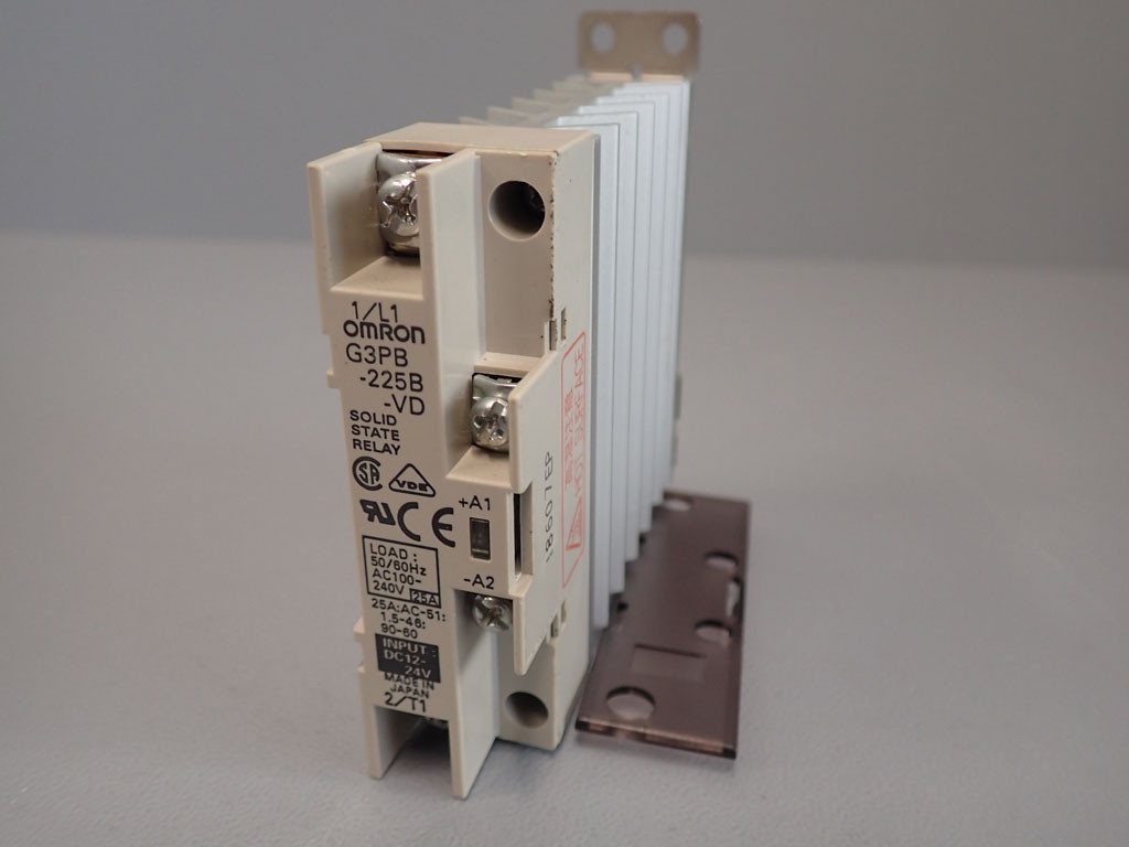 OMRON G3PB-225B-VD