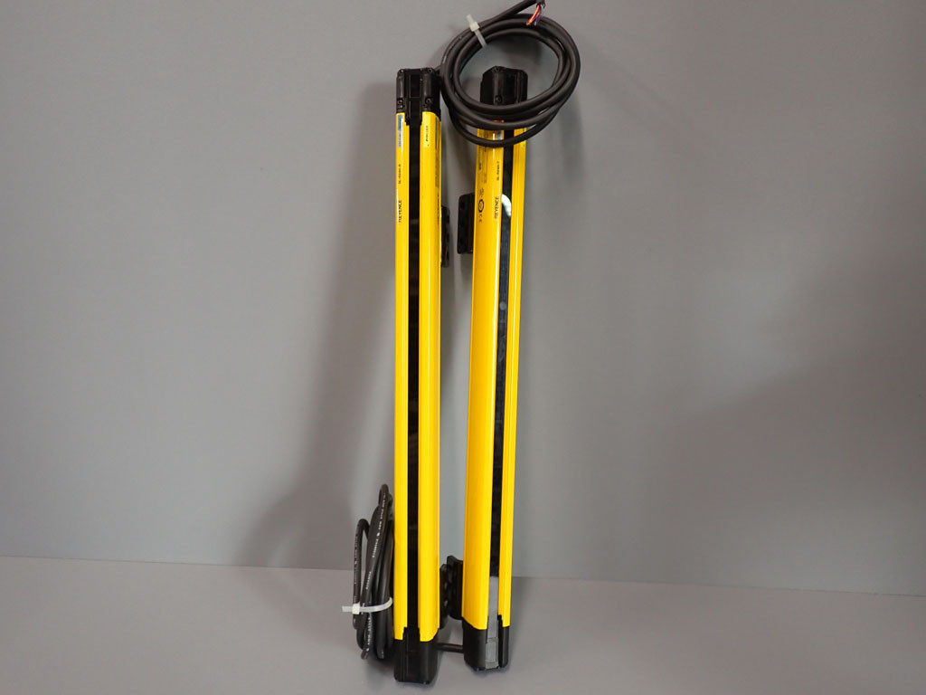 KEYENCE GL-R24H-R+GL-R24H-T