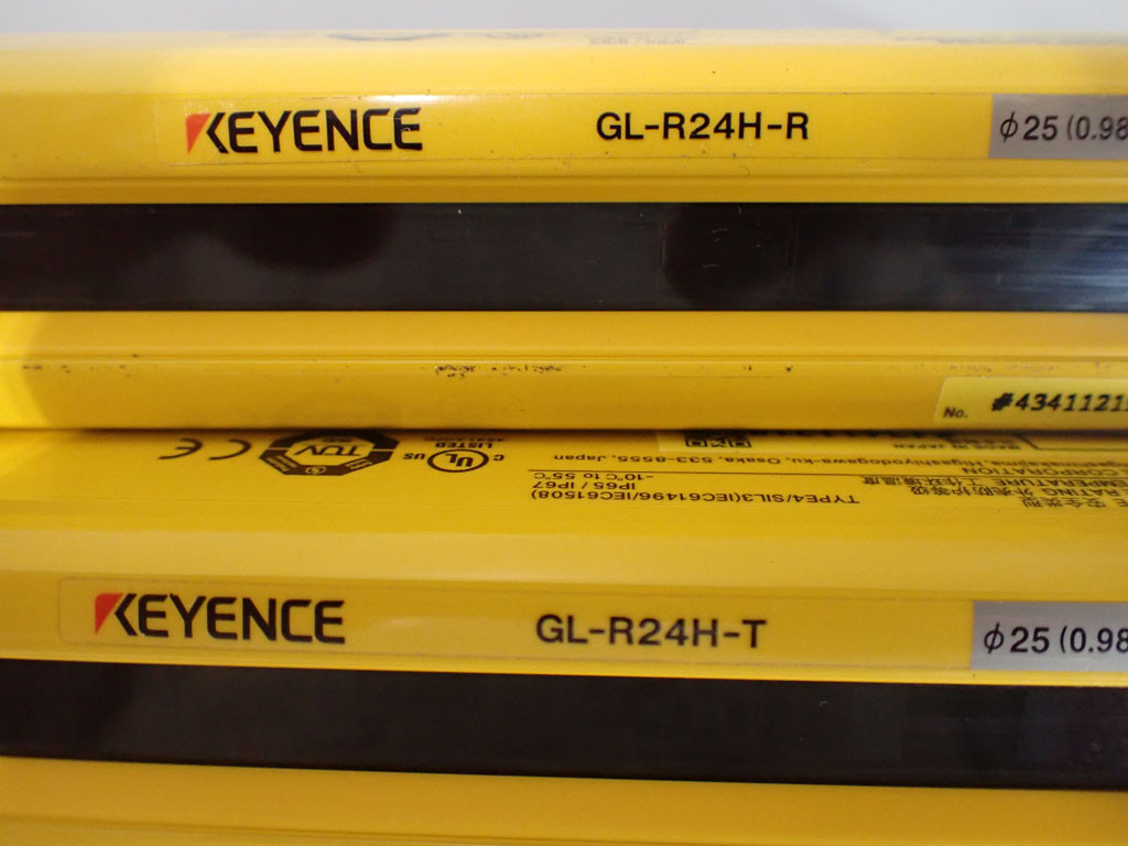 KEYENCE GL-R24H-R+GL-R24H-T