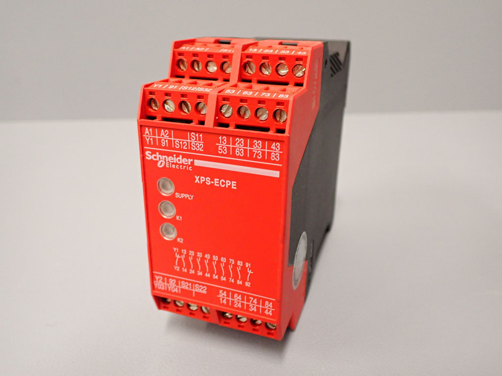 SCHNEIDER  XPS-ECPE3910P