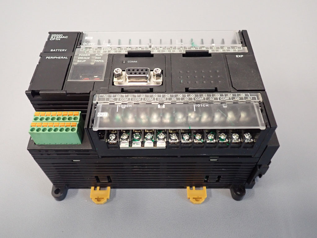 OMRON CP1H-XA40DT1-D