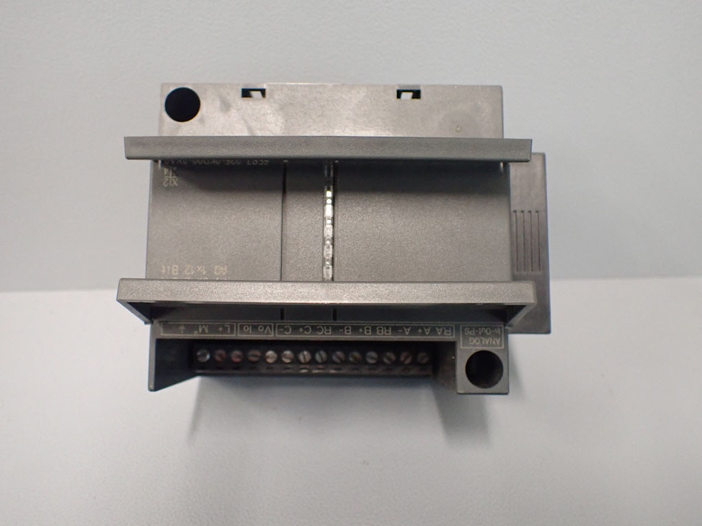 SIEMENS 6ES7235-0KD00-0XA0