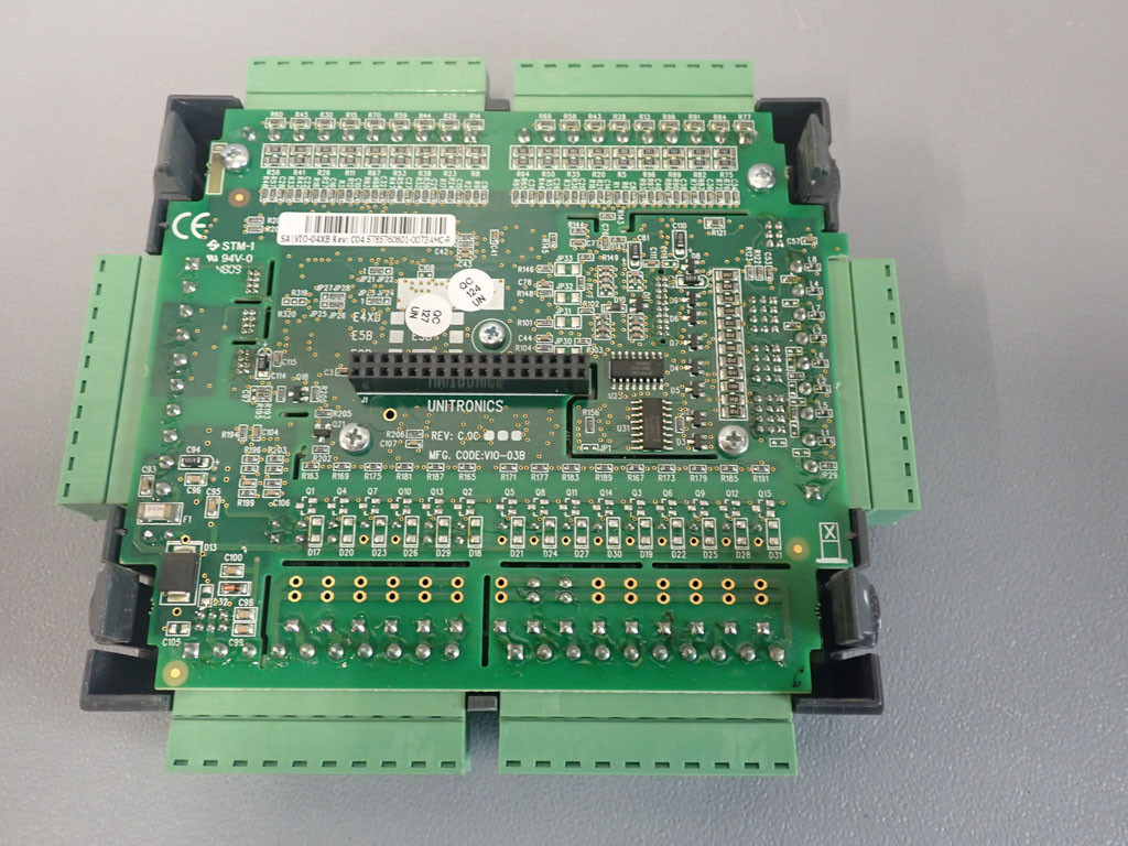 UNITRONICS V200-18-E4XB