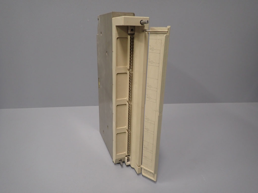 SIEMENS 6ES5470-7LB13