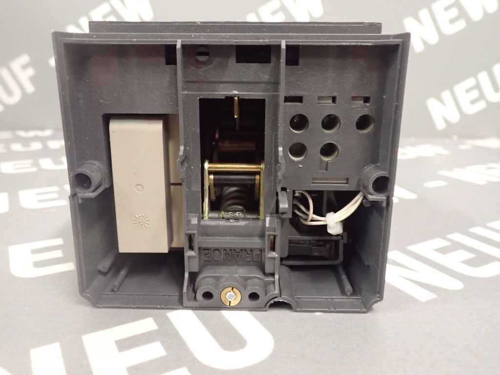 MERLIN GERIN MT100/160+COM