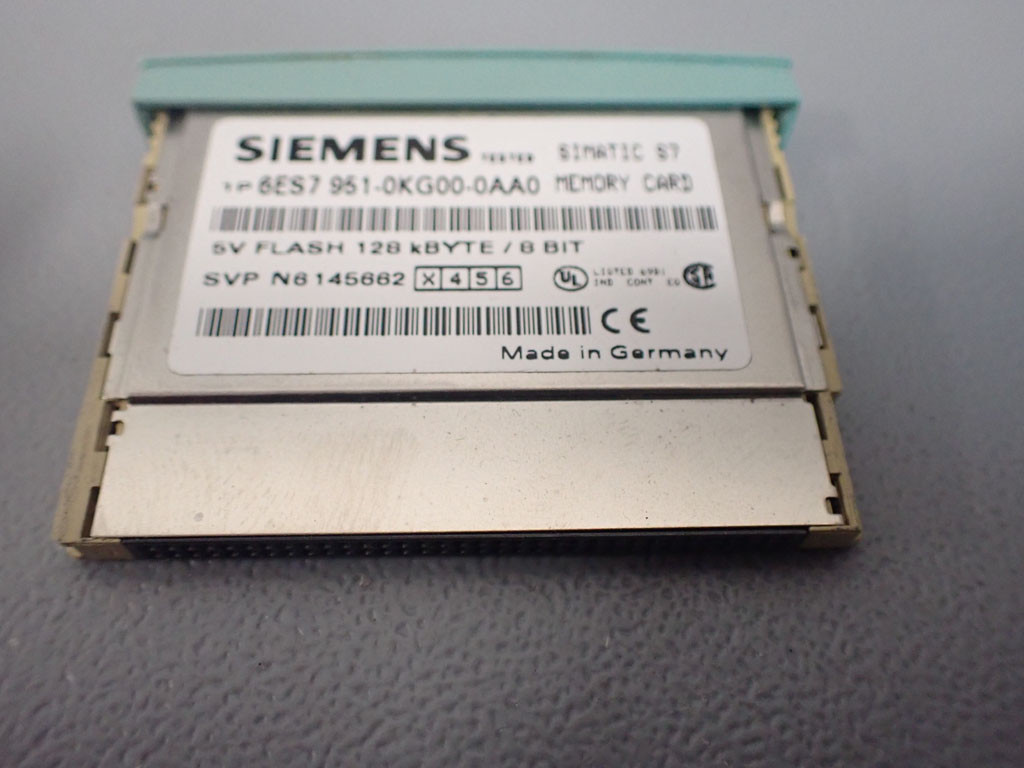 SIEMENS 6ES7951-0KG00-0AA0