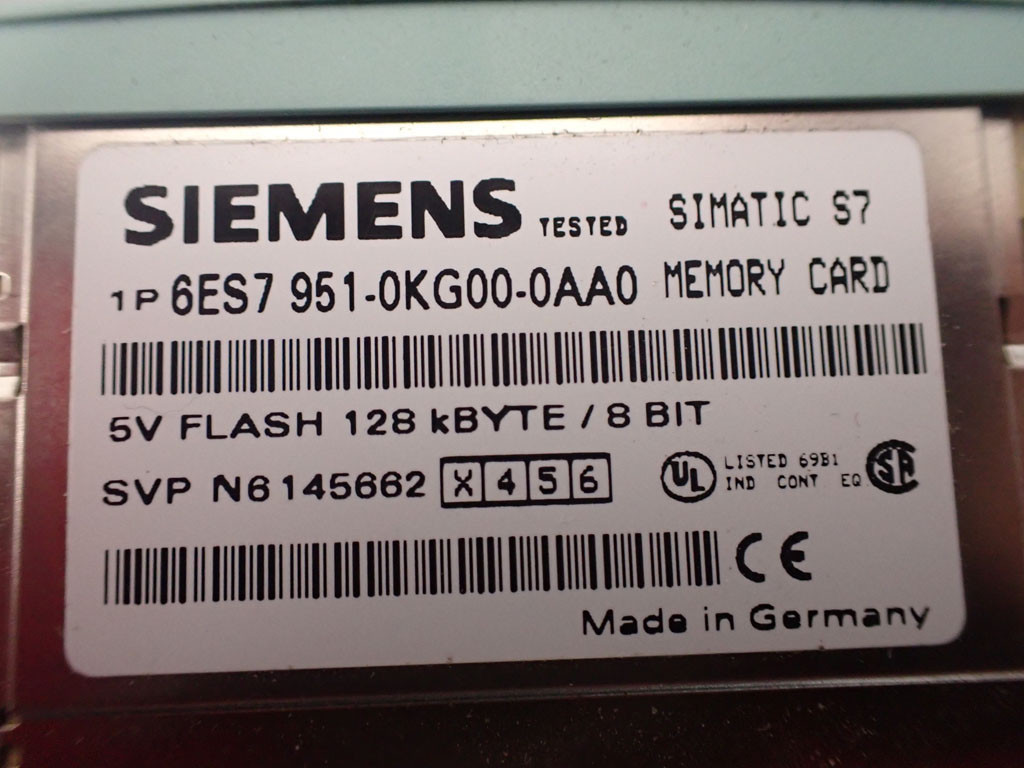 SIEMENS 6ES7951-0KG00-0AA0