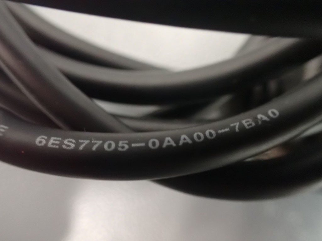 SIEMENS 6ES7705-0AA00-7BA0