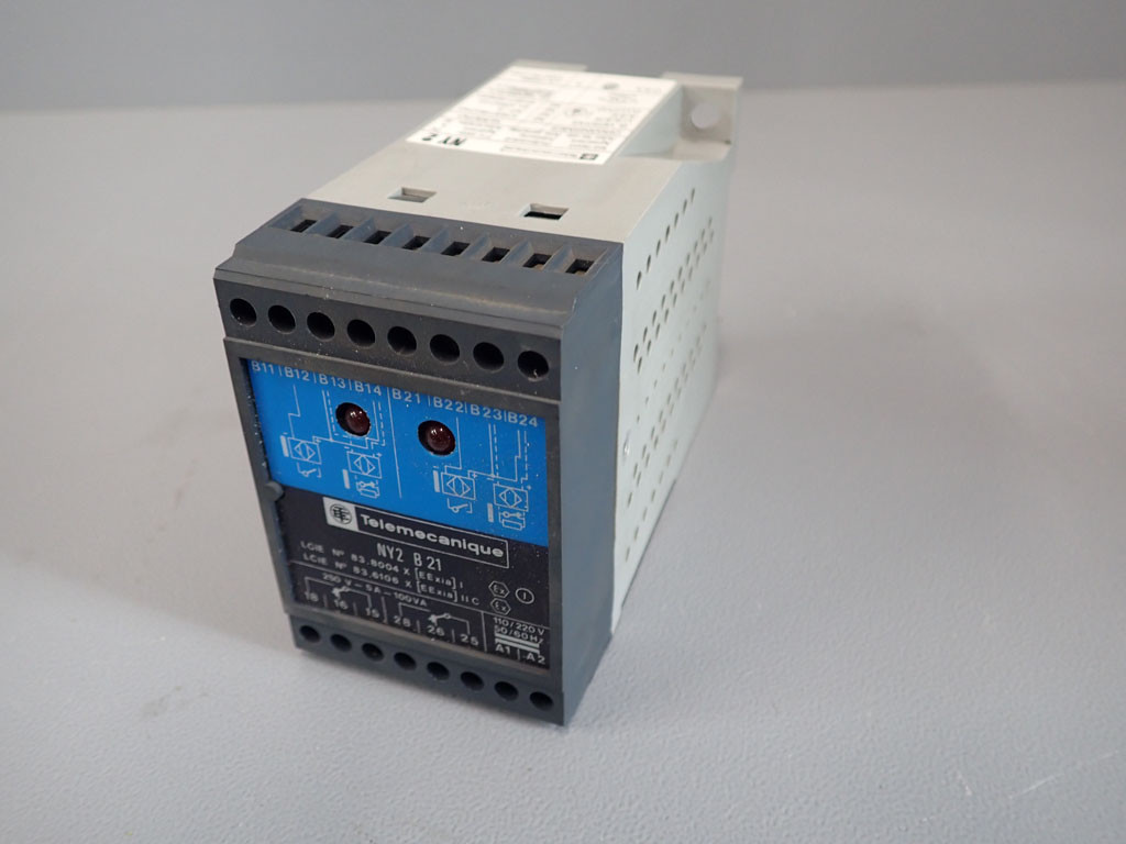 TÉLÉMÉCANIQUE  NY2B21