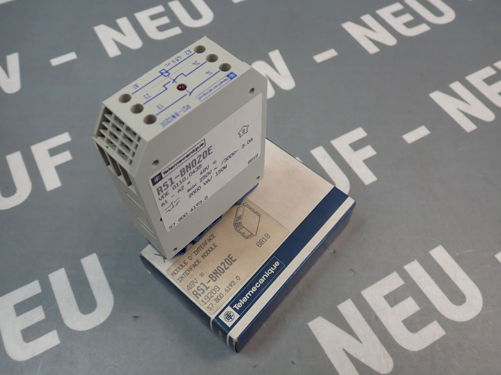 TÉLÉMÉCANIQUE  RS1-BN020E