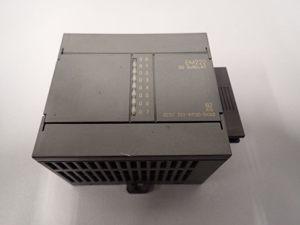 SIEMENS  6ES7222-1HF00-0XA0