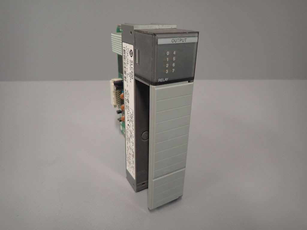 ALLEN-BRADLEY 1746-OW8