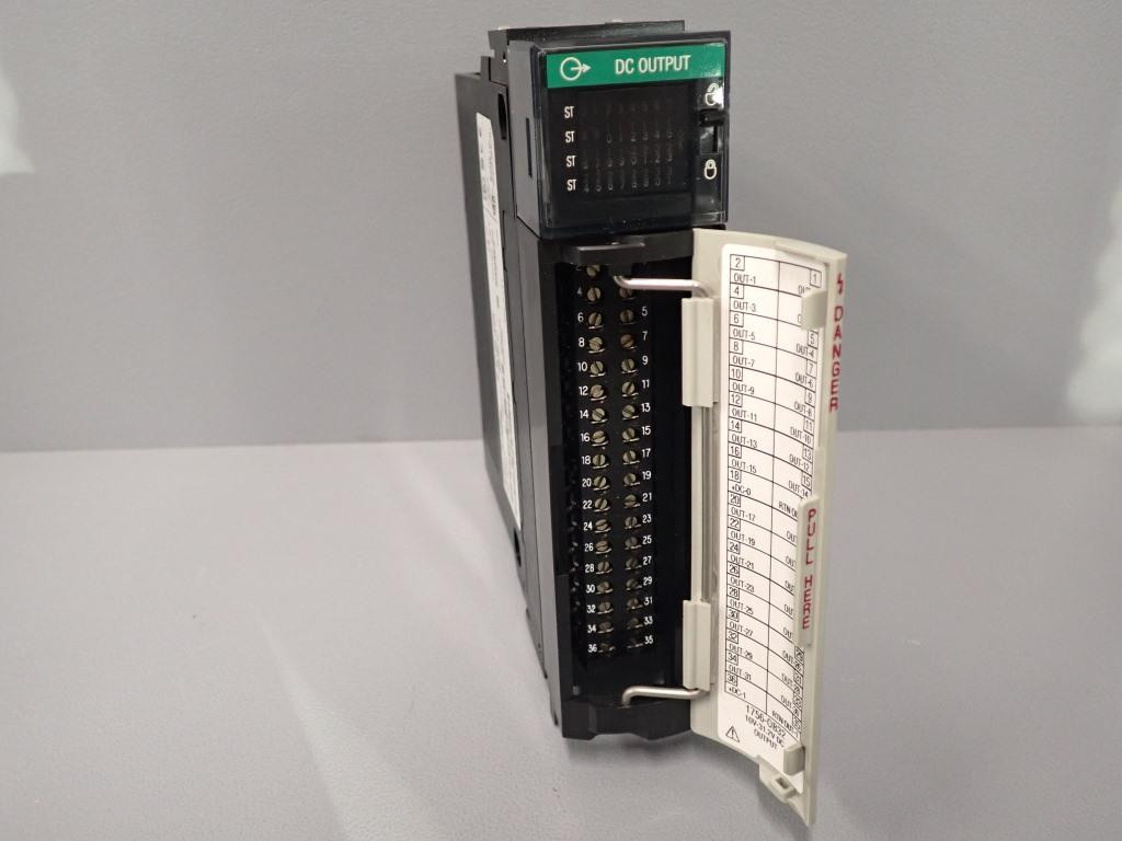 ALLEN-BRADLEY  1756-OB32