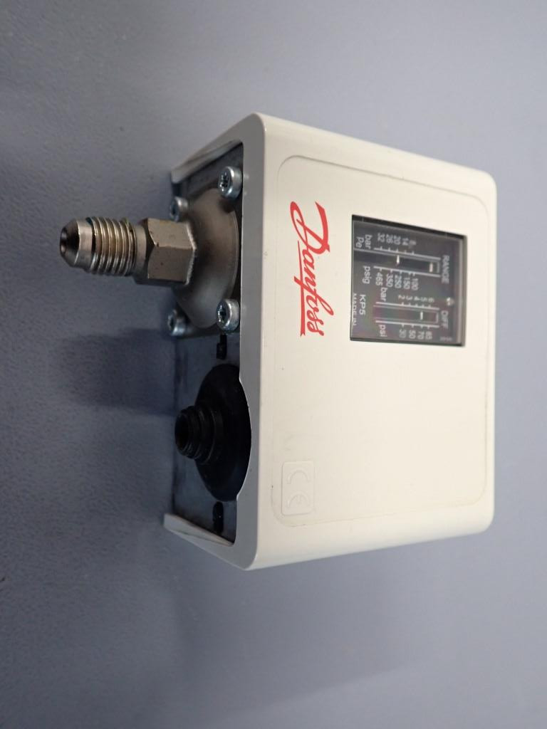 DANFOSS KP5060-5096