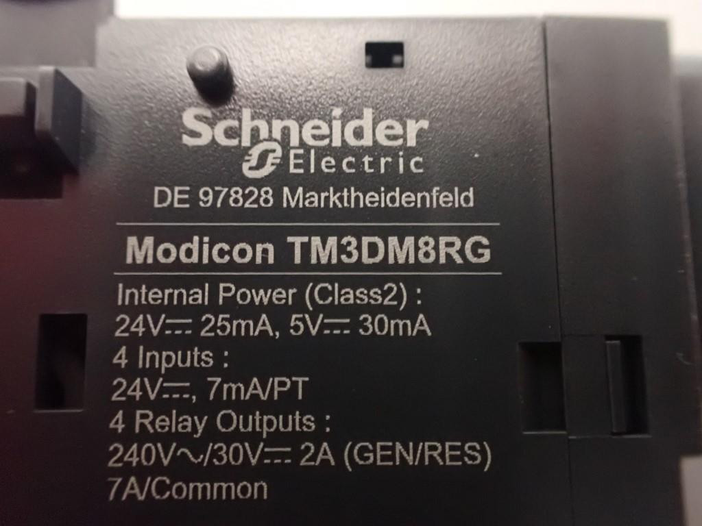 SCHNEIDER  TM3DM8RG