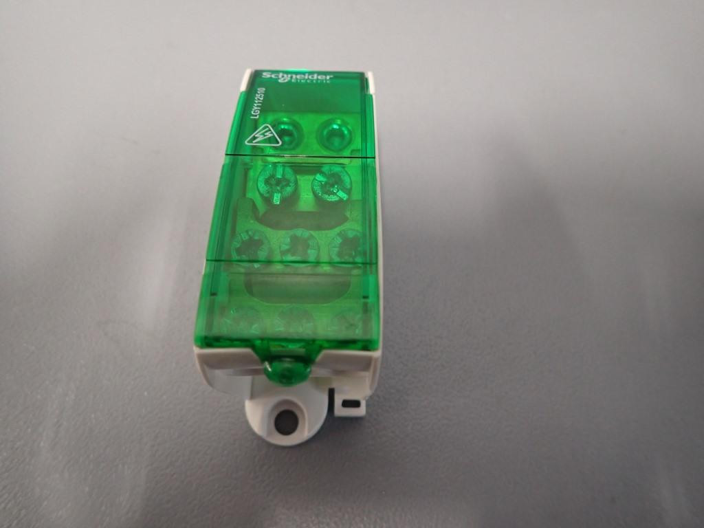 SCHNEIDER  LGY112510