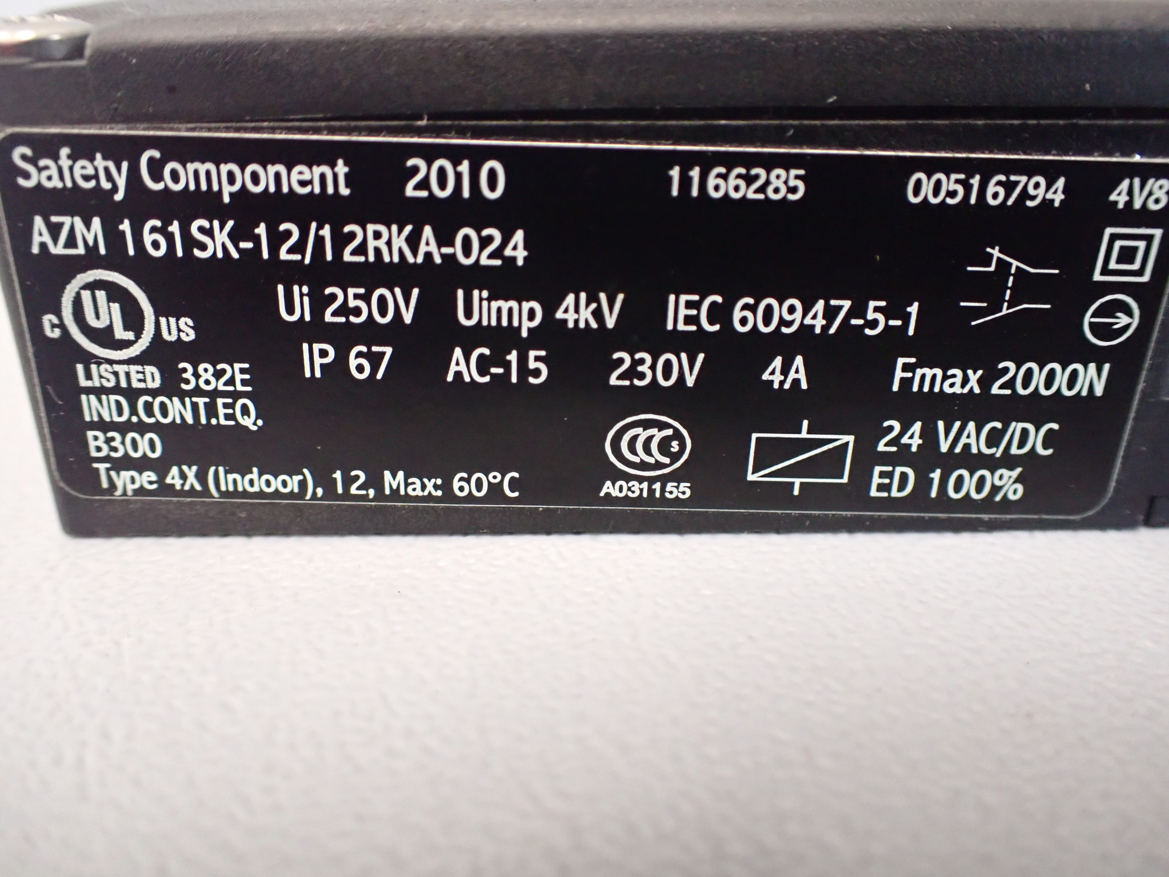 SCHMERSAL AZM161SK-12/12RKA-024