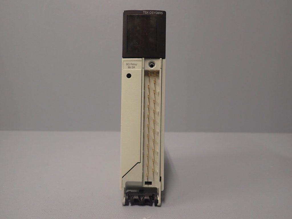 SCHNEIDER  TSXDSY08R5