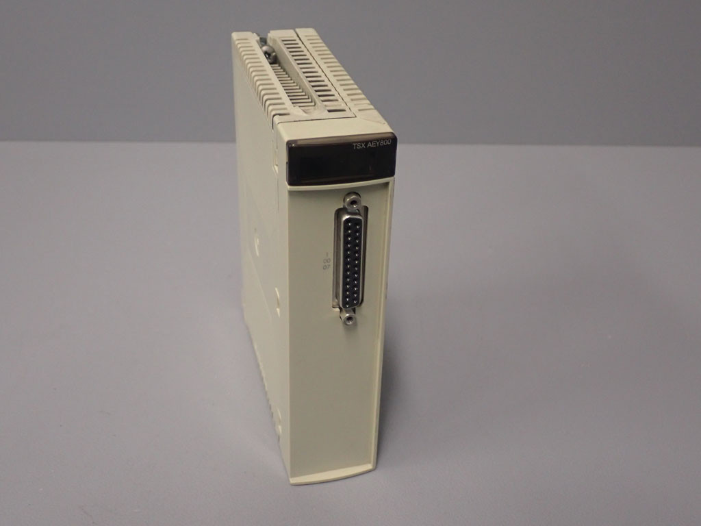 SCHNEIDER  TSXAEY800