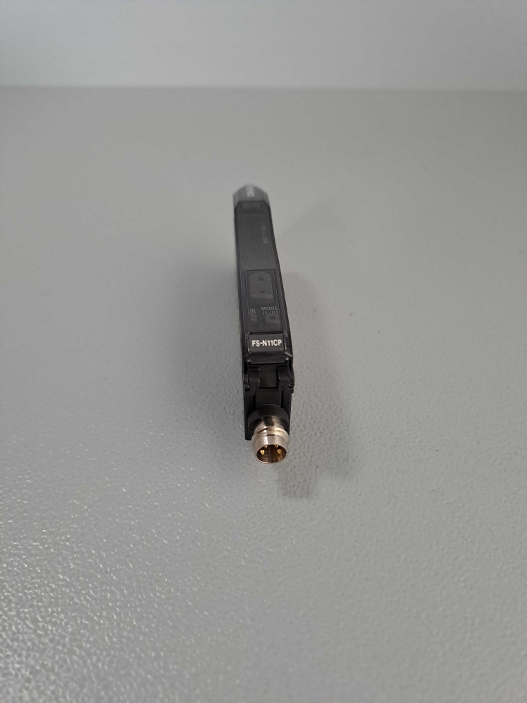 KEYENCE  FS-N11CP